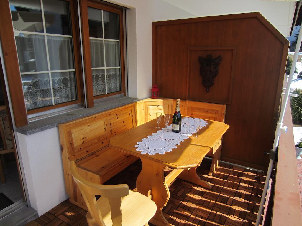 Appartement In 1700M Mit Traumblick Grächen Room photo